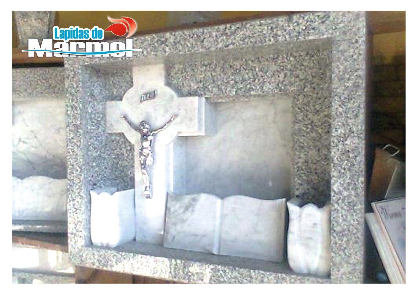 Lapida tipo Cajon de Marmol Con Granito + Crucifijo